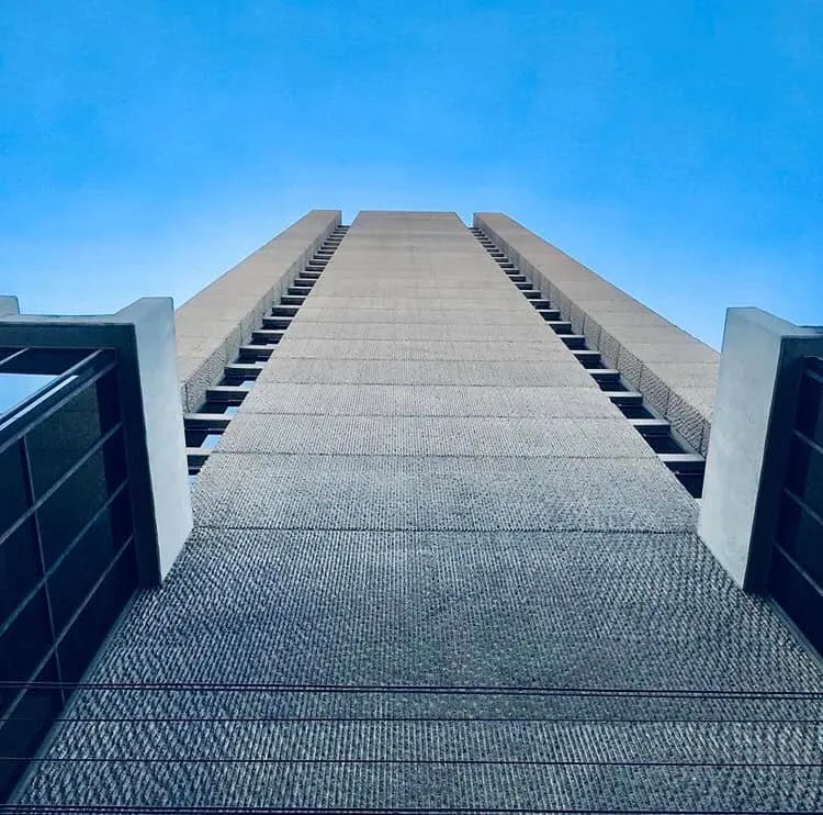 Central Bank of Bolivia 13