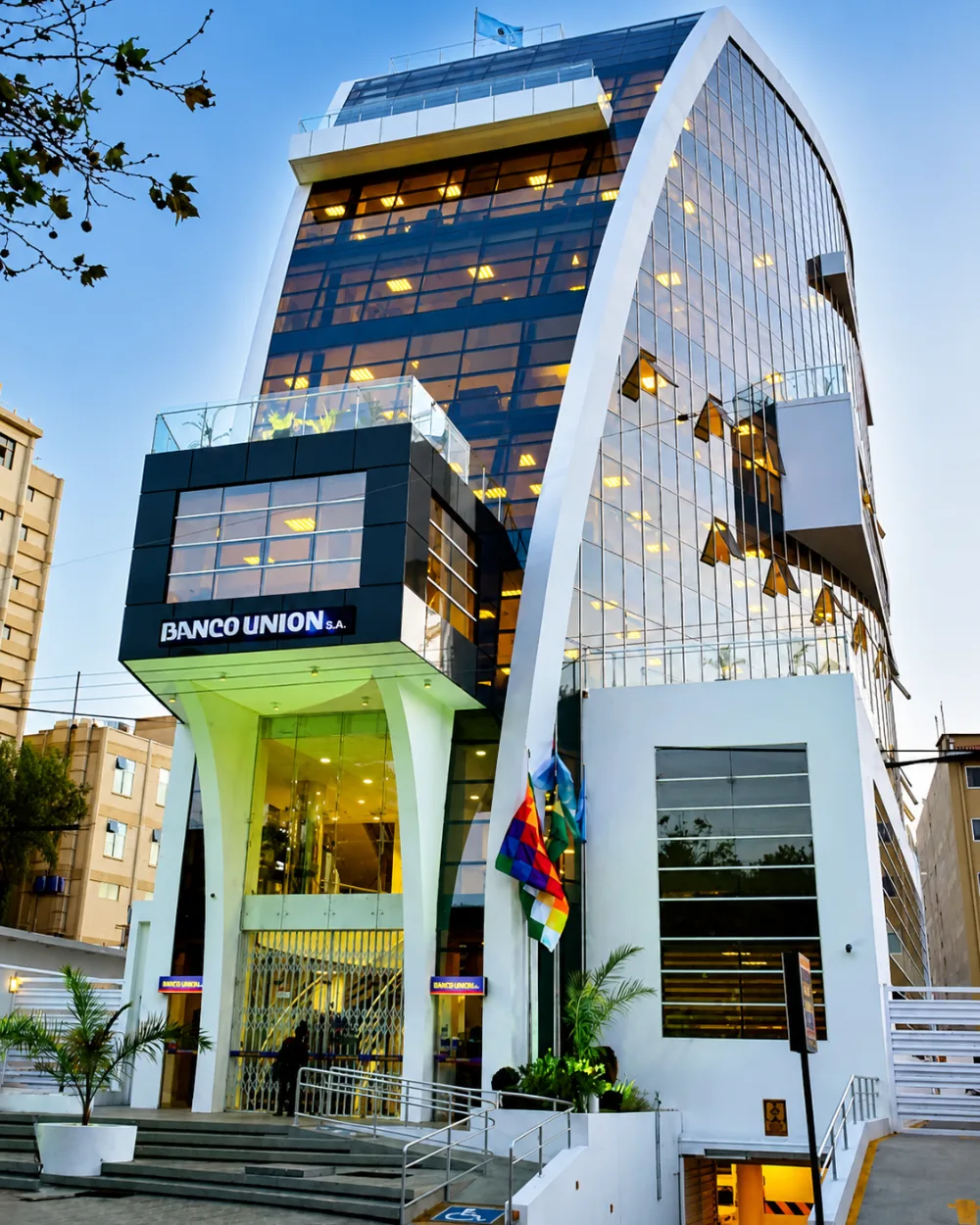 Banco Unión Cochabamba: structural verification