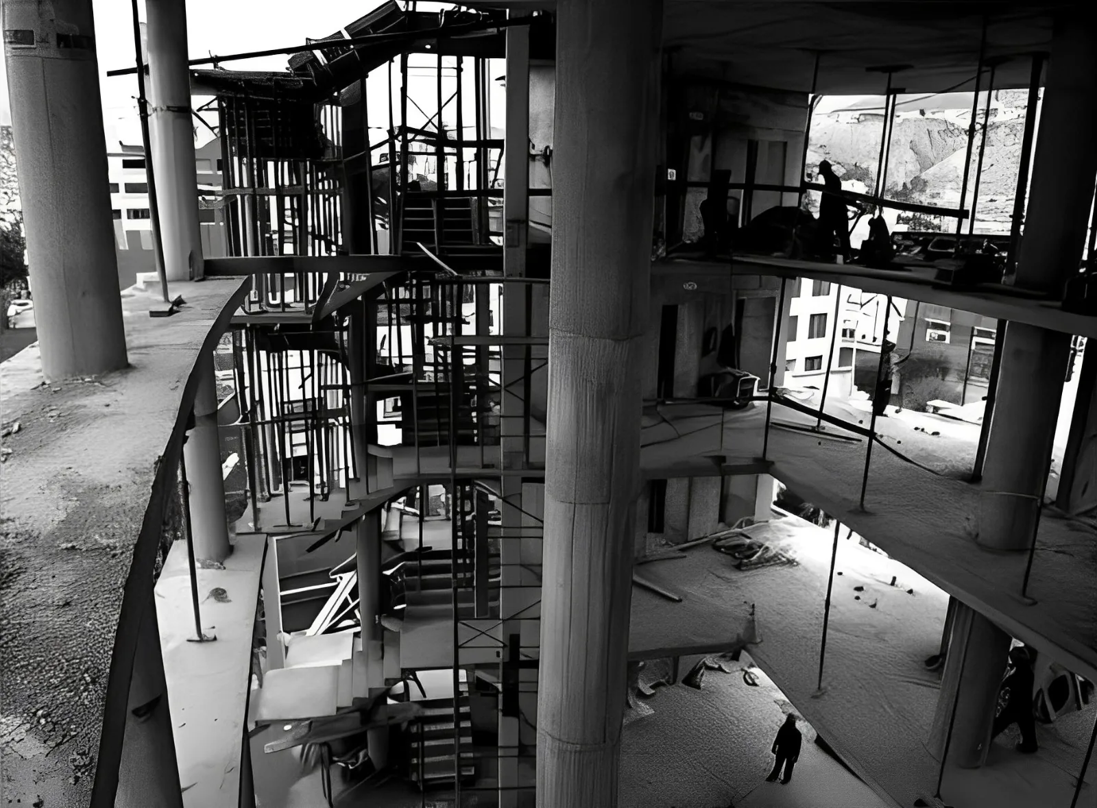 Banco de Crédito Building (BCP) 13