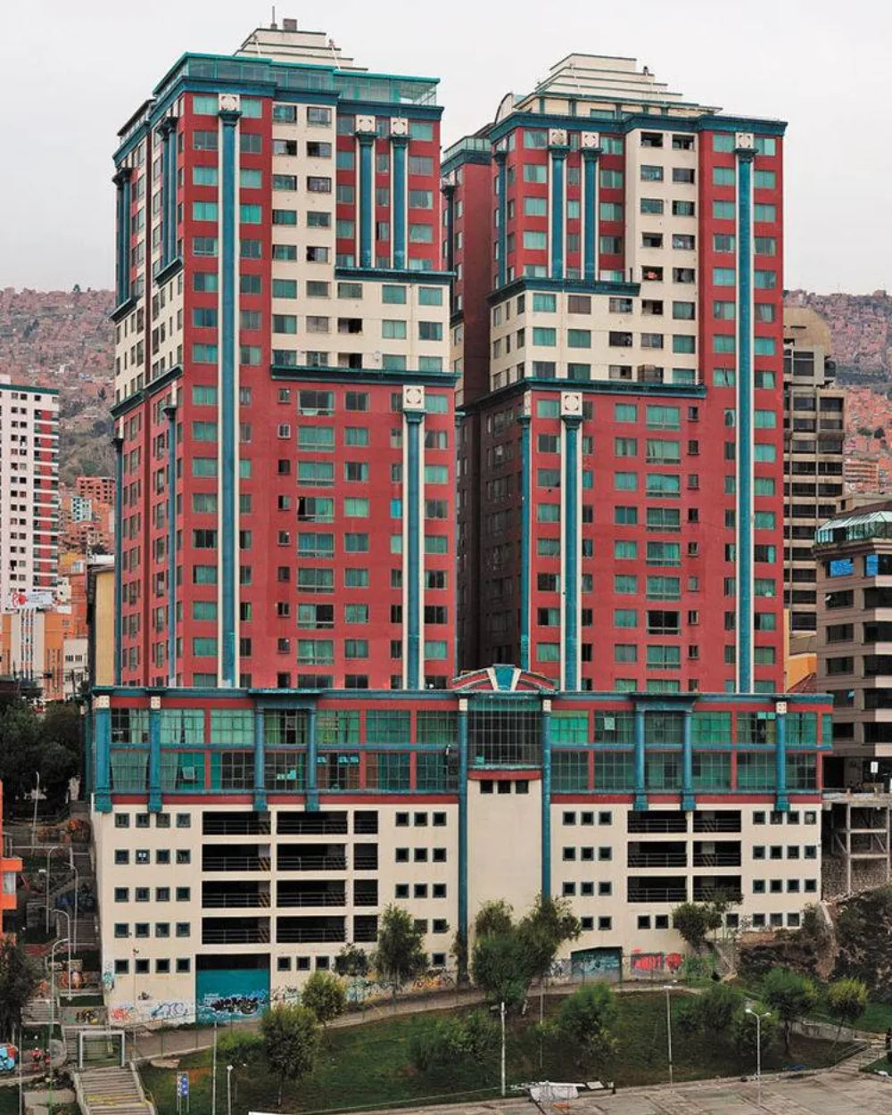 Vista previa del modelo 3D de Reparación Edificio El Alcázar