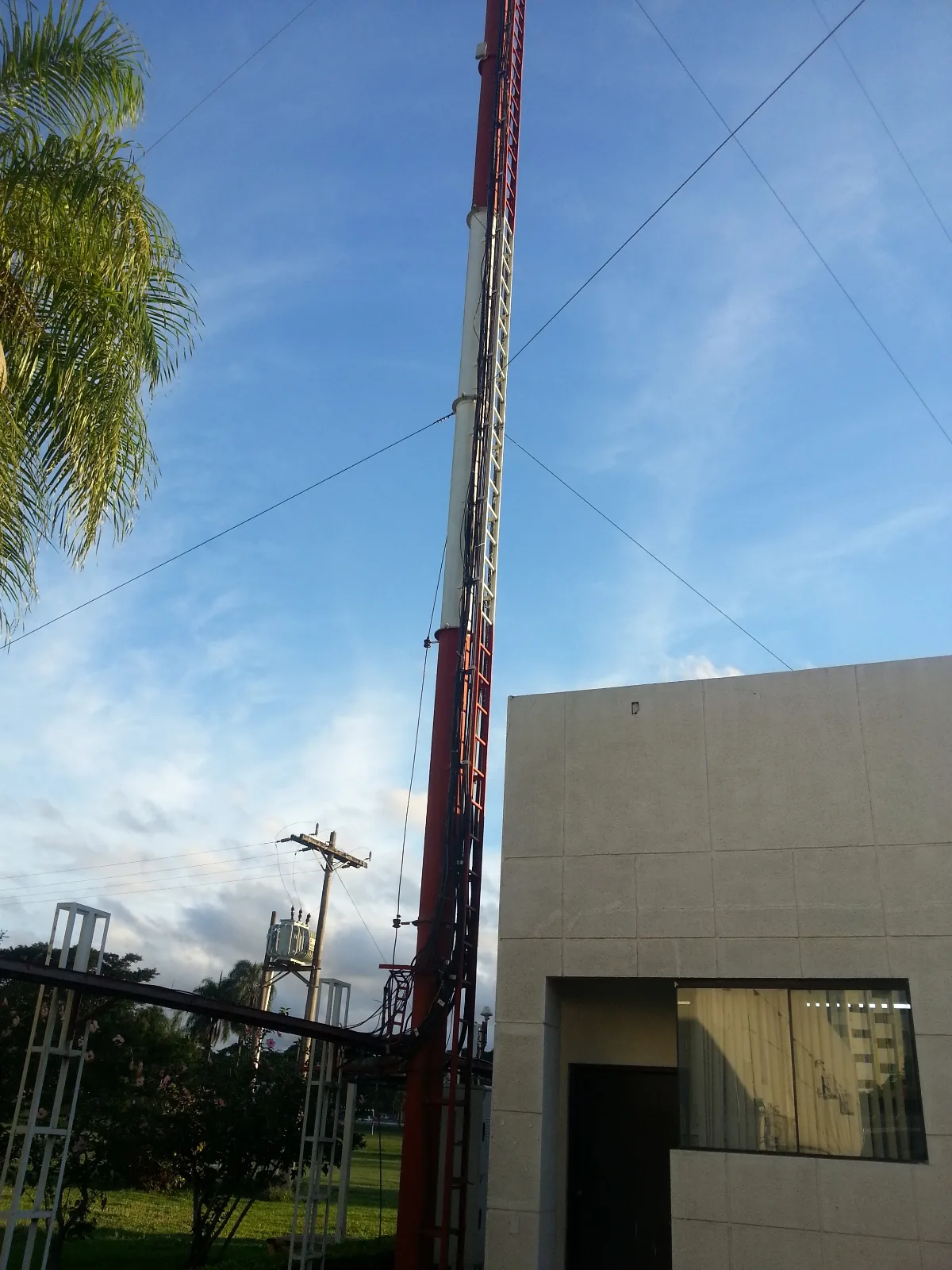 Torre Unitel 12