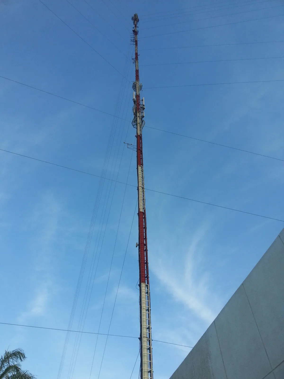 Torre Unitel 15
